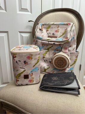 Rare Petunia Pickle Bottom Peter Pan method diaper bag and bottle caddy